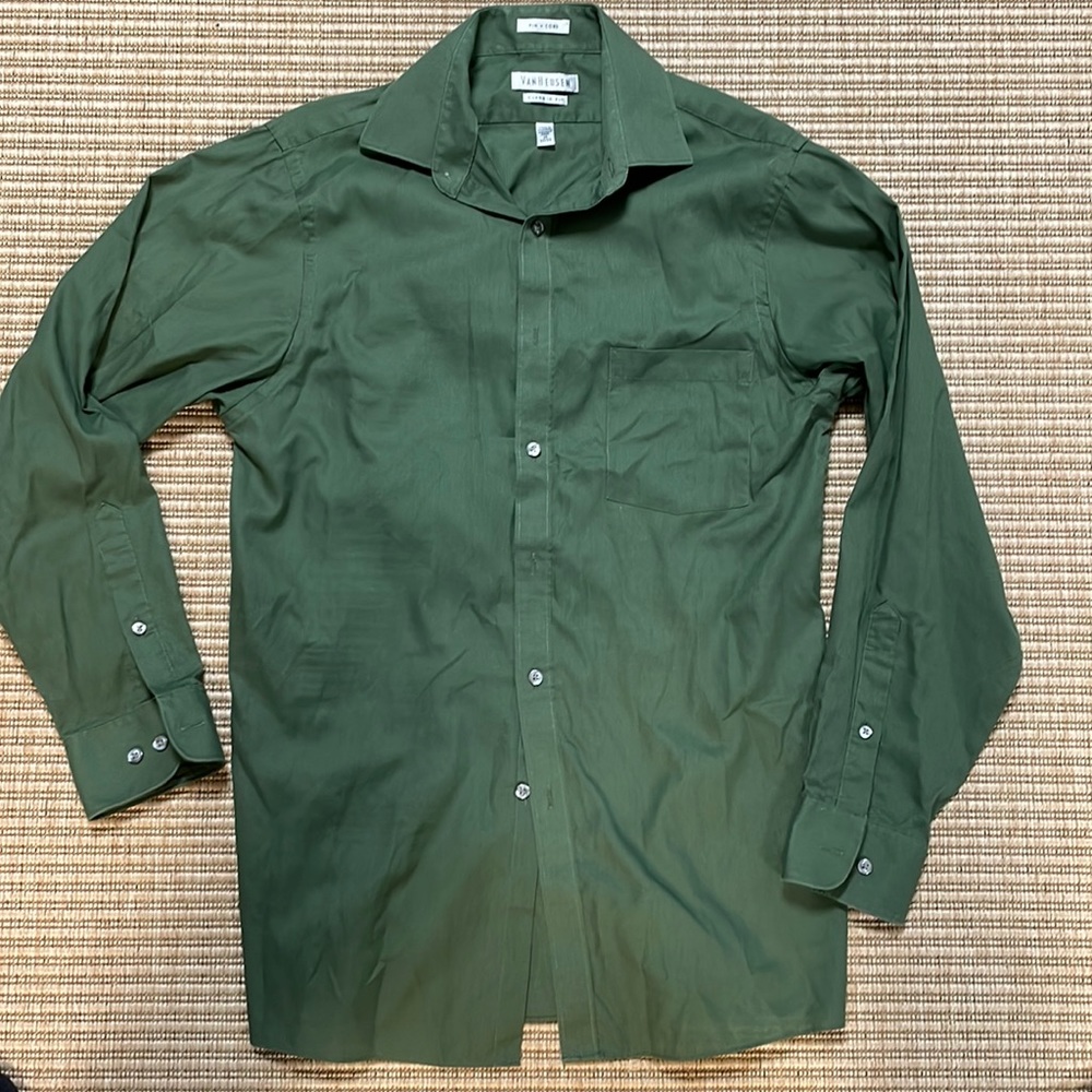 Mens VAN HEUSEN dress shirt long sleeve